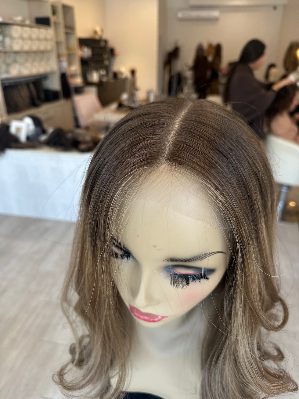 Thumbnail: LACE TOP WIG - SALTED CARAMEL XS-M 25-26"