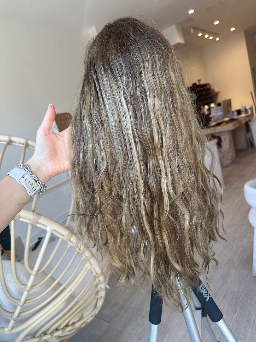 Thumbnail: CLOSED LACE TOPPER LIGHT LEXIE 7 ROOT PERM 16” & 24”