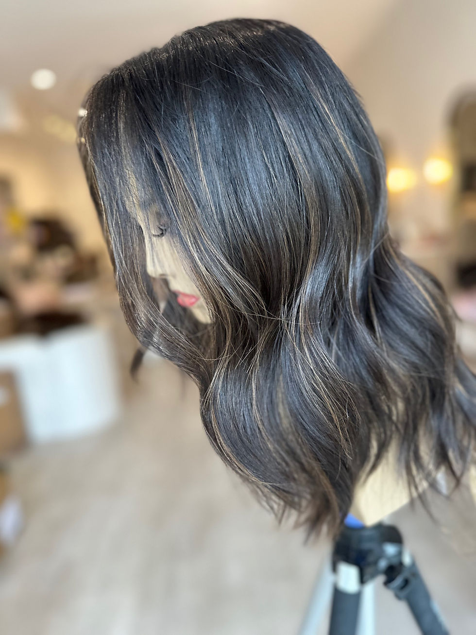 Thumbnail: LACE TOP WIG -SOFT BLACK X CARAMEL  19-20" XS/S/M/L