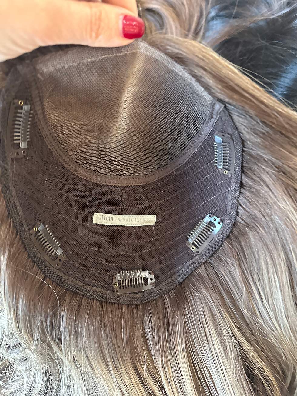 Thumbnail: CL26842+: CLOSED LACE BRONDE TOPPER 20"