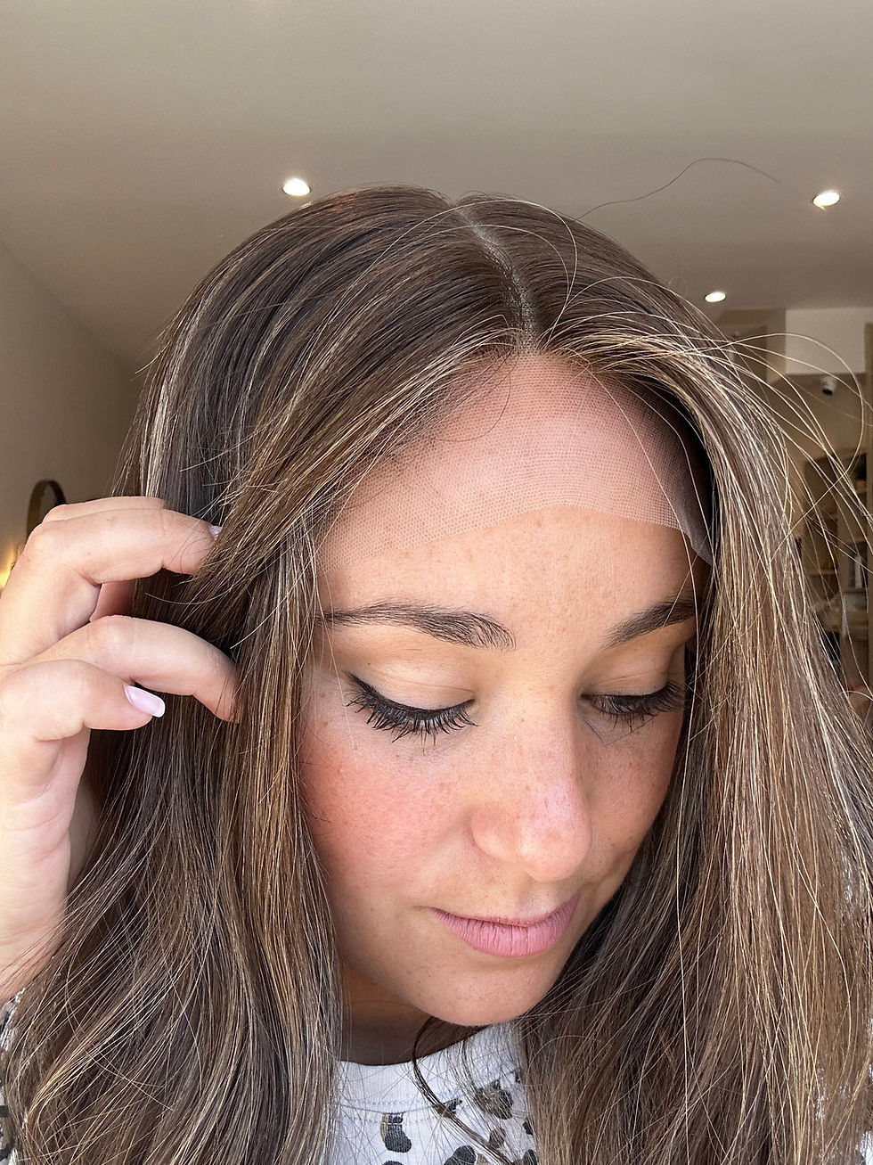 Thumbnail: LACE TOP WIG - BRONDE - 21-22" - XXS/XS/S/M