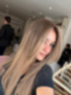 Thumbnail: TCP35860: 10X10 20" LIGHT LEXIE 7 ROOT - LONGER HEAVY CURTAIN BANG