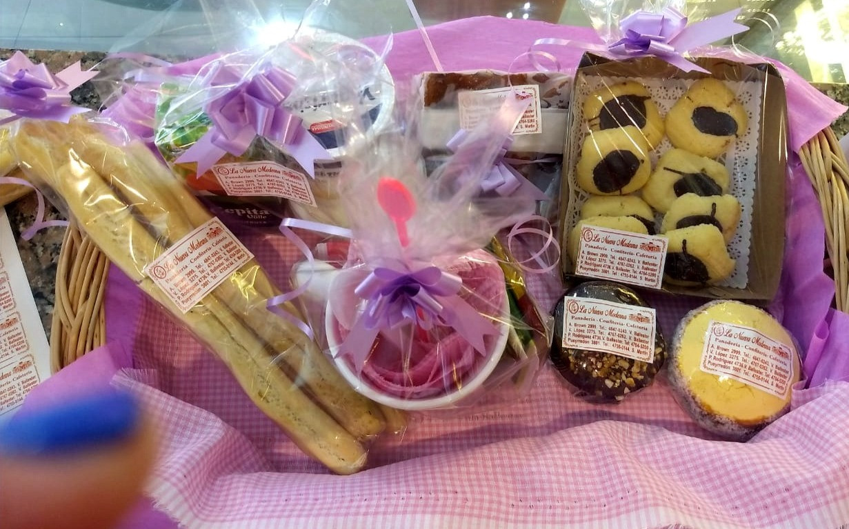Desayuno EXQUISITECES