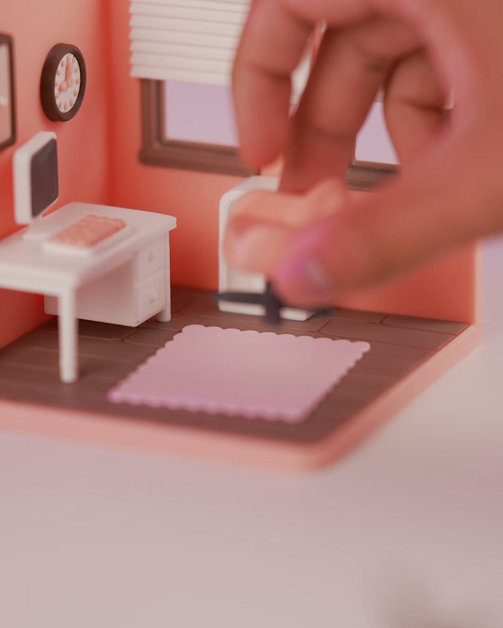 Thumbnail: Tiny Office