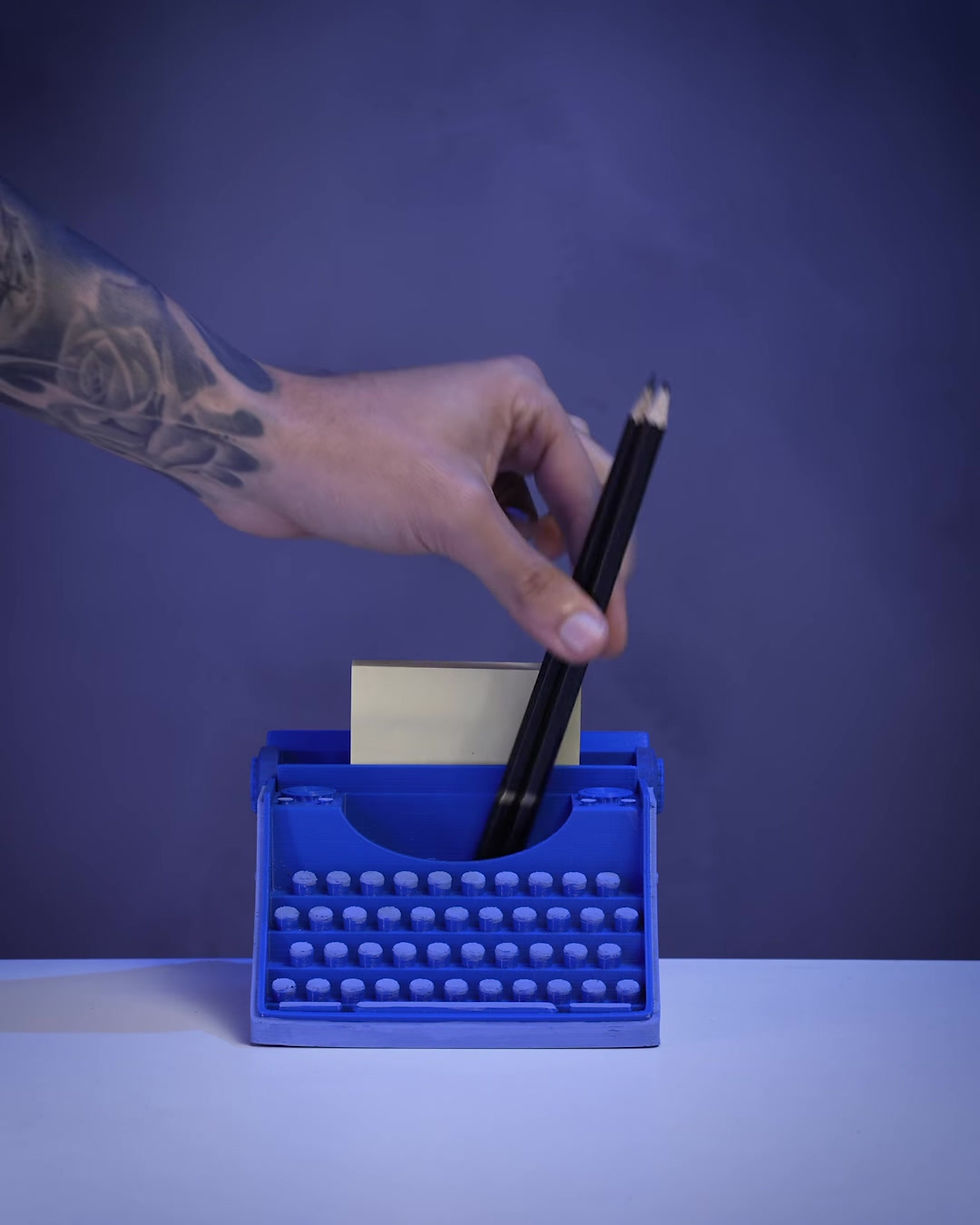 Thumbnail: Typewriter Sticky Note Holder