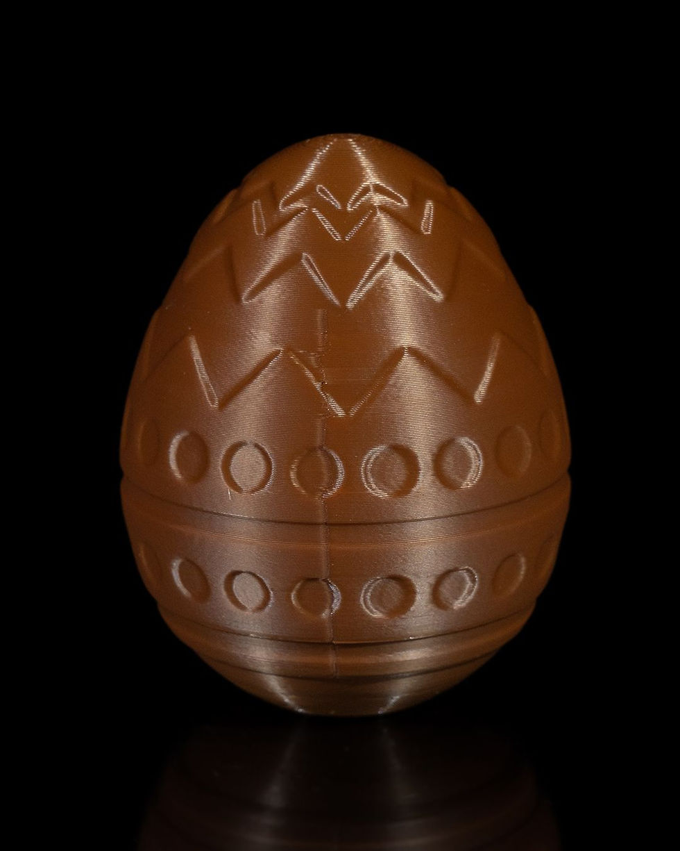 Thumbnail: Chocolate Easter egg with embossed design
