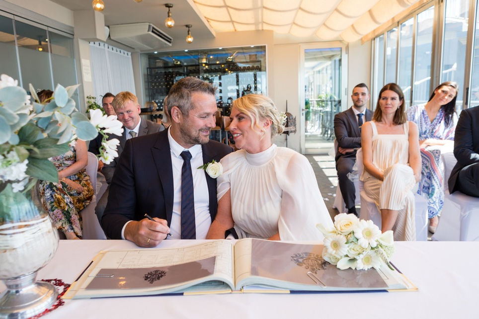 Wedding photography, wedding ceremony friends and family, venue