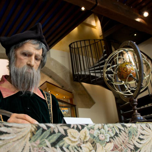 MAISON DE NOSTRADAMUS