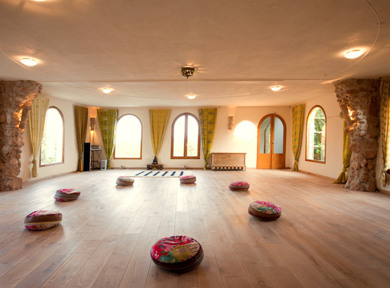 shala yoga venue spain alaya