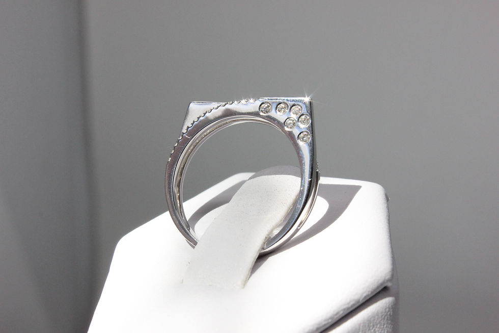 Thumbnail: 18KW Gold Unique Half Eternity