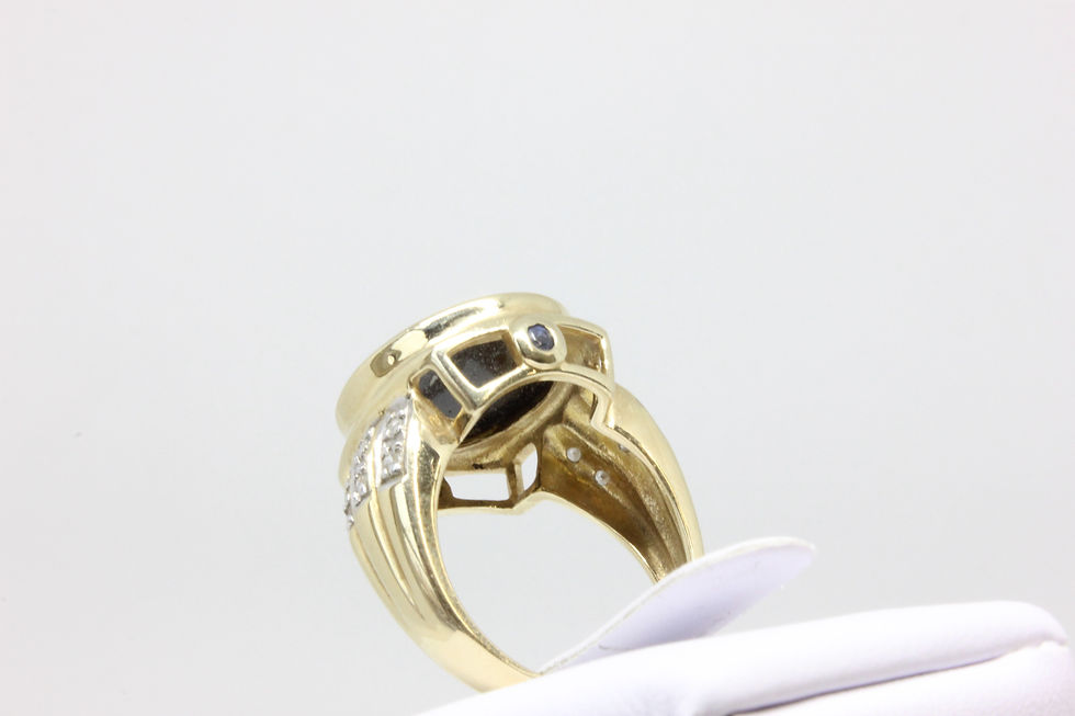 Thumbnail: 14K Gold Vintage Cameo Ring