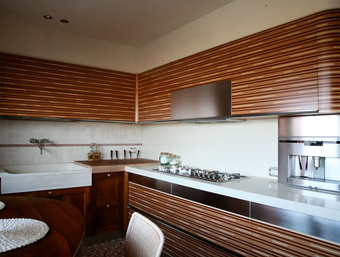 Cucina con intarsi
