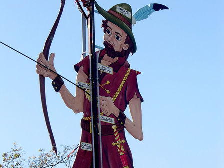 Robin Hood in Reverse