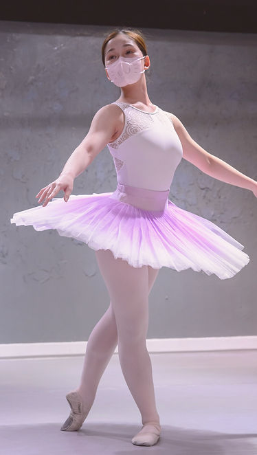 IMG_6907 (1)_edited_edited.jpg