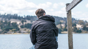 How to Set Boundaries with Unsupportive Family and Friends