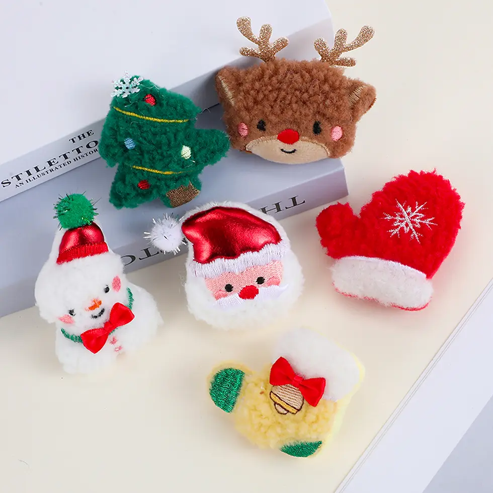 Christmas Plush Brooch Pin