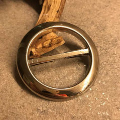 5 cm metalize yuvarlak toka.jpeg