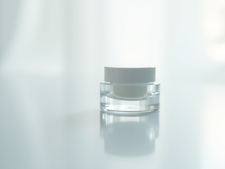 Exploring the Benefits of Vitamin A and Carbomer Eye Gel for Dry Eye Relief in Inflammatory Conditions