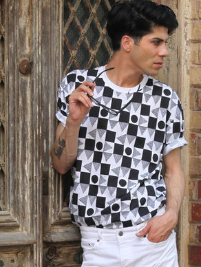 Black and White Street Style