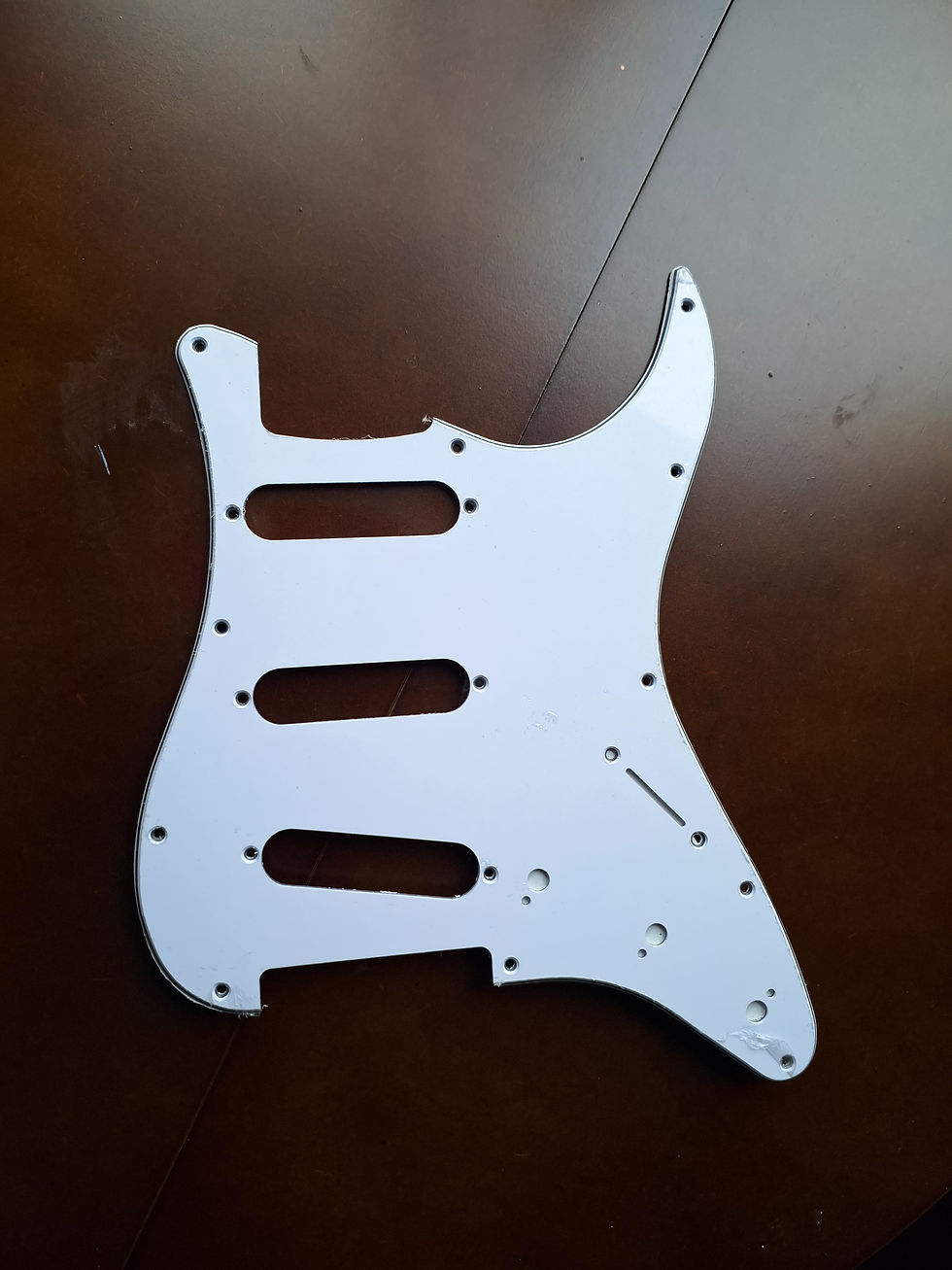 Miniatura: Escudo Guitarra Strato Branco SSS 3 Camadas Prince NBS04-111/WH