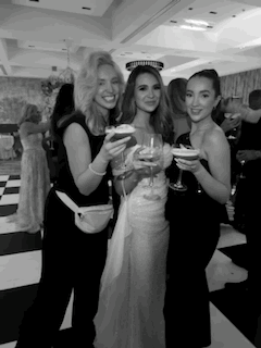 Editorial Wedding photographer 