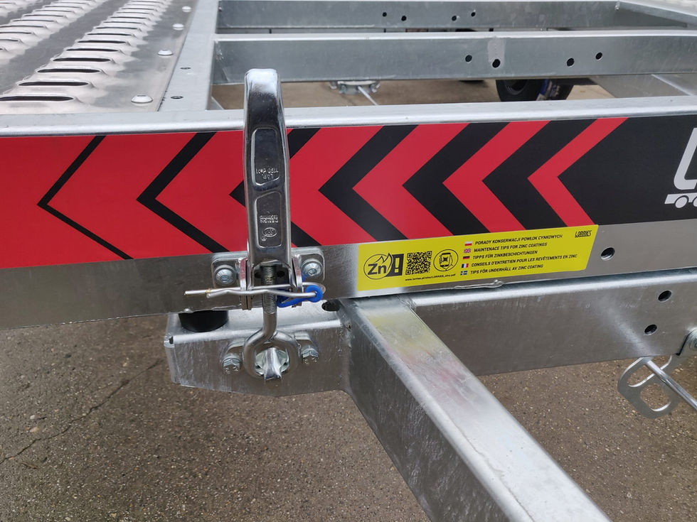 Thumbnail: Lorries autotransporter kantelbaar zonder  rampen