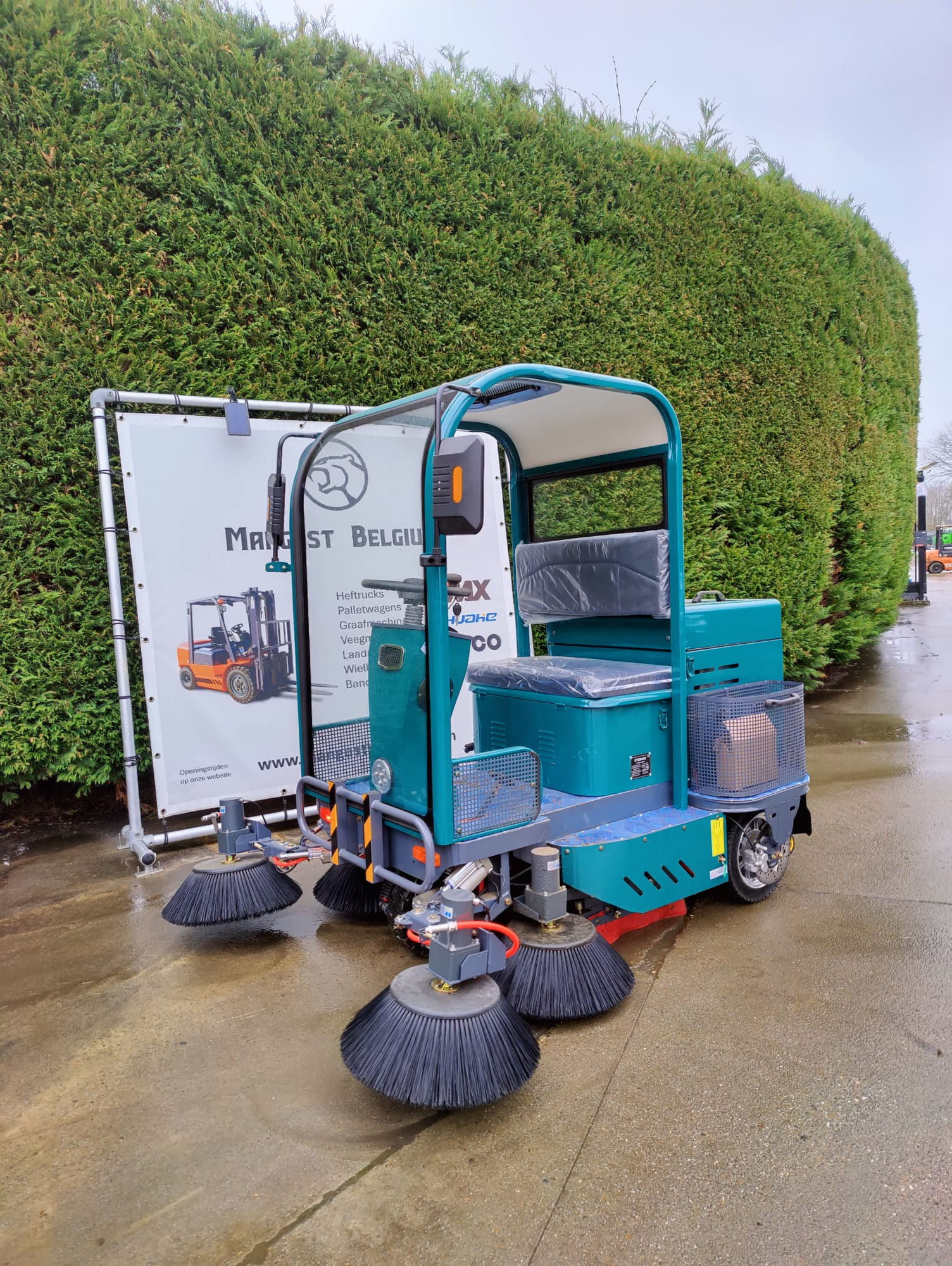 Nycheki sweeper LITS