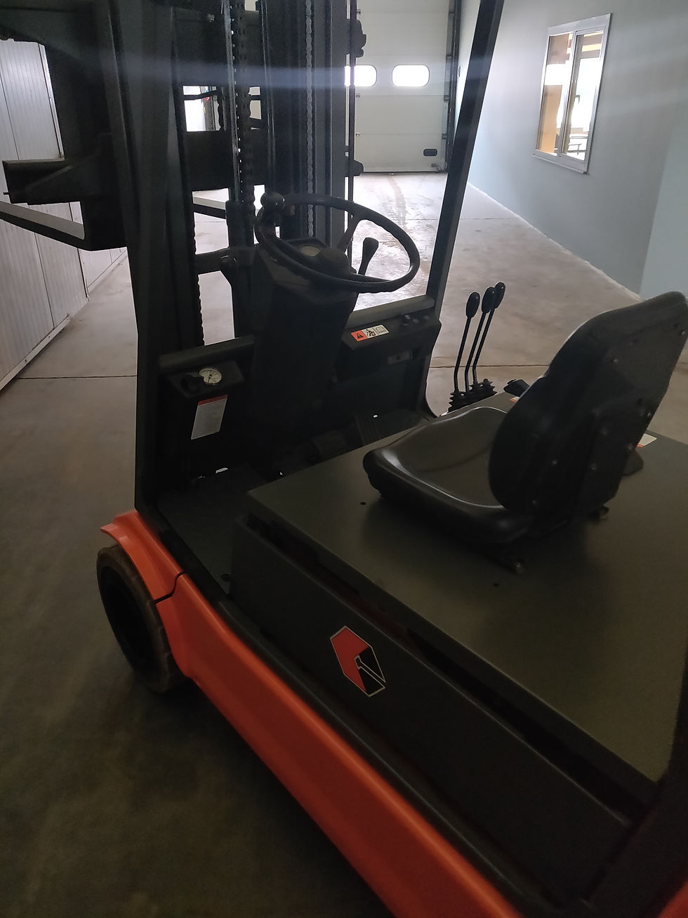 Thumbnail: Still 2000 kg elektrisch full free lift triplexx mast sideshift