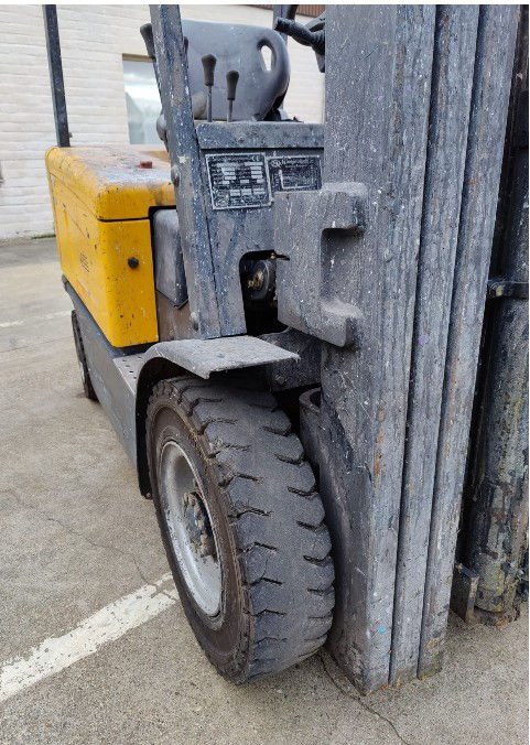 Thumbnail: OM ELEKTRISCH 2.5 TON SIDESHIFT VORKVERSTELLER