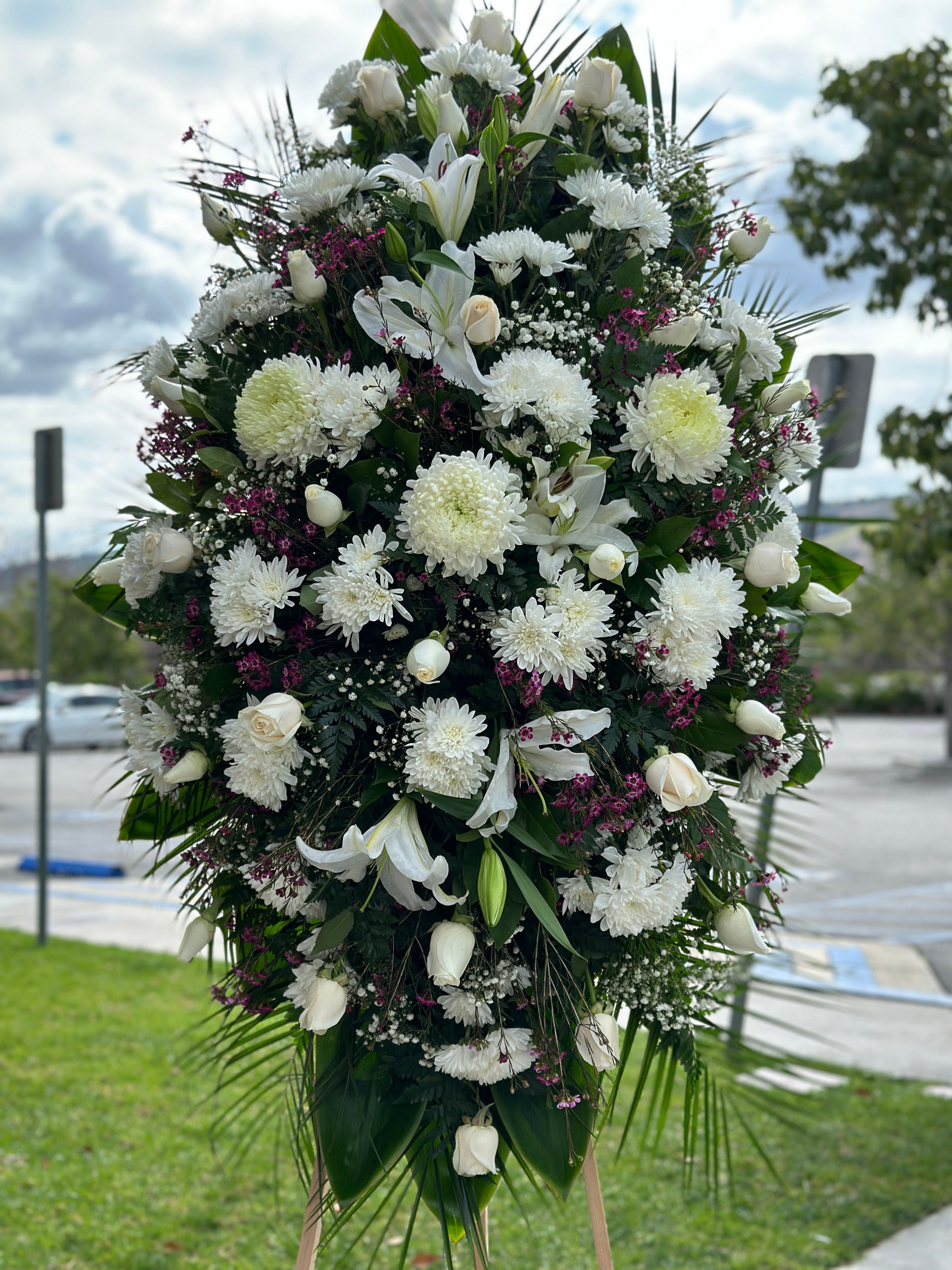 White Casket Spray With Purple Wax┃Funeral Wreath