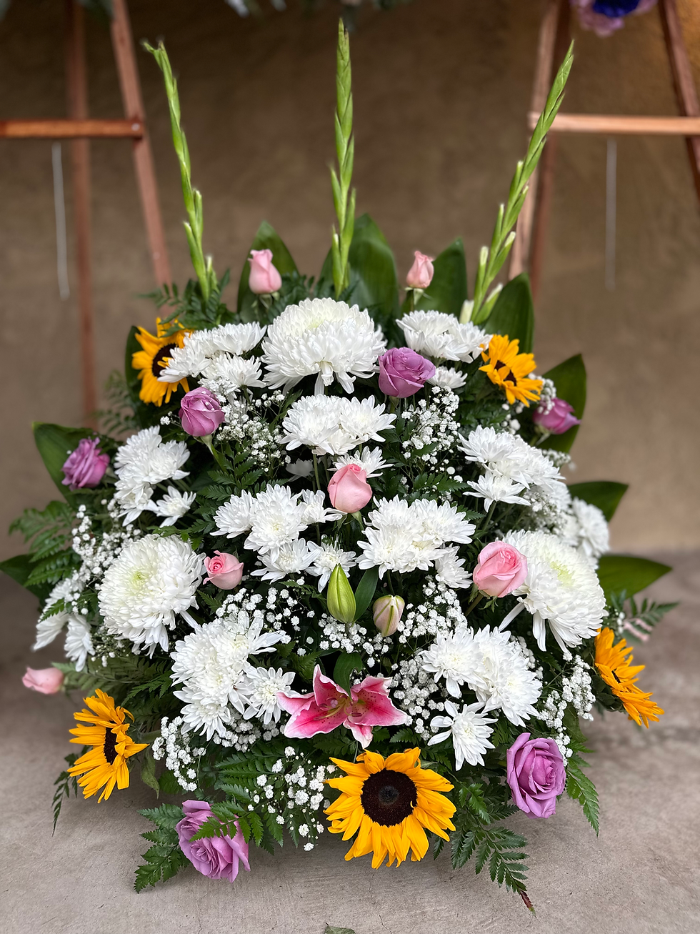 Pink & Purple Rsose with sunflowers Mix