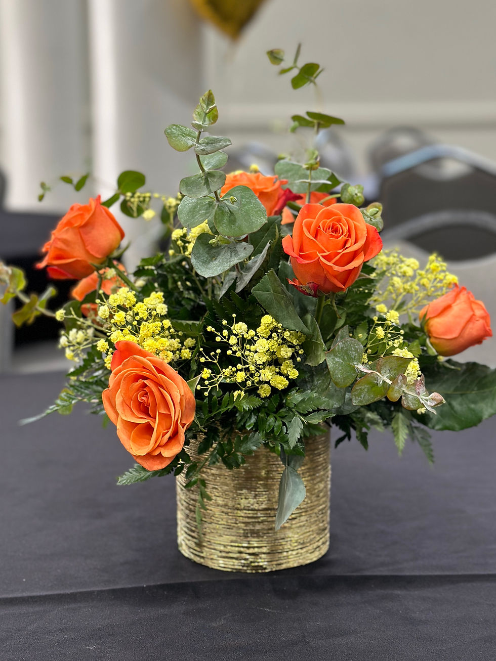 Thumbnail: orange centerpeices