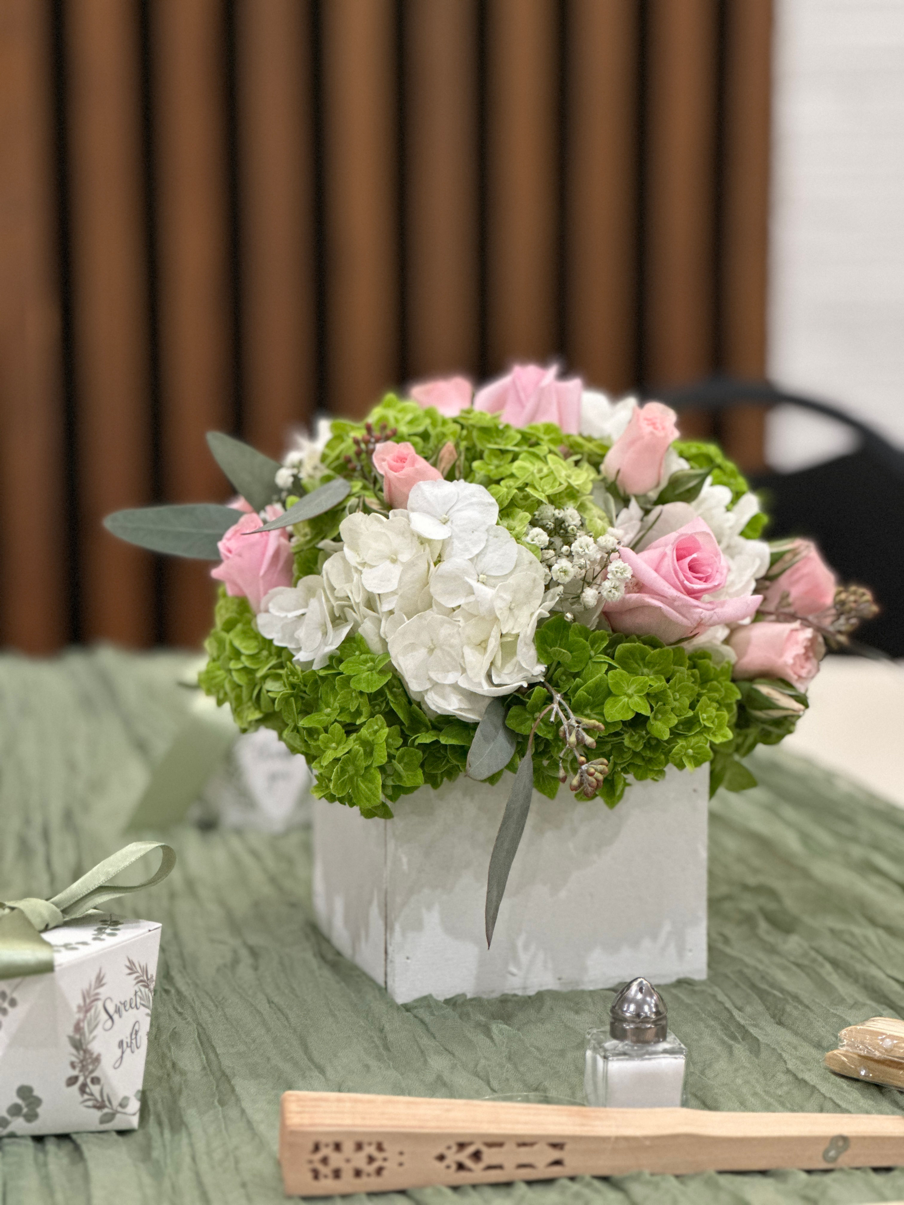 pink with green and white hydrengias 4x4 wooden vase 