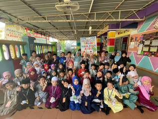 SI CILIK BERSELAWAT, MENGENAL RASULLULLAH DENGAN AKTIVITI KREATIF