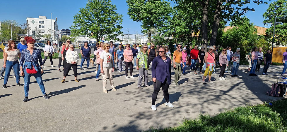 Stadtpark Atzgerdorf 2025 mit Meli
