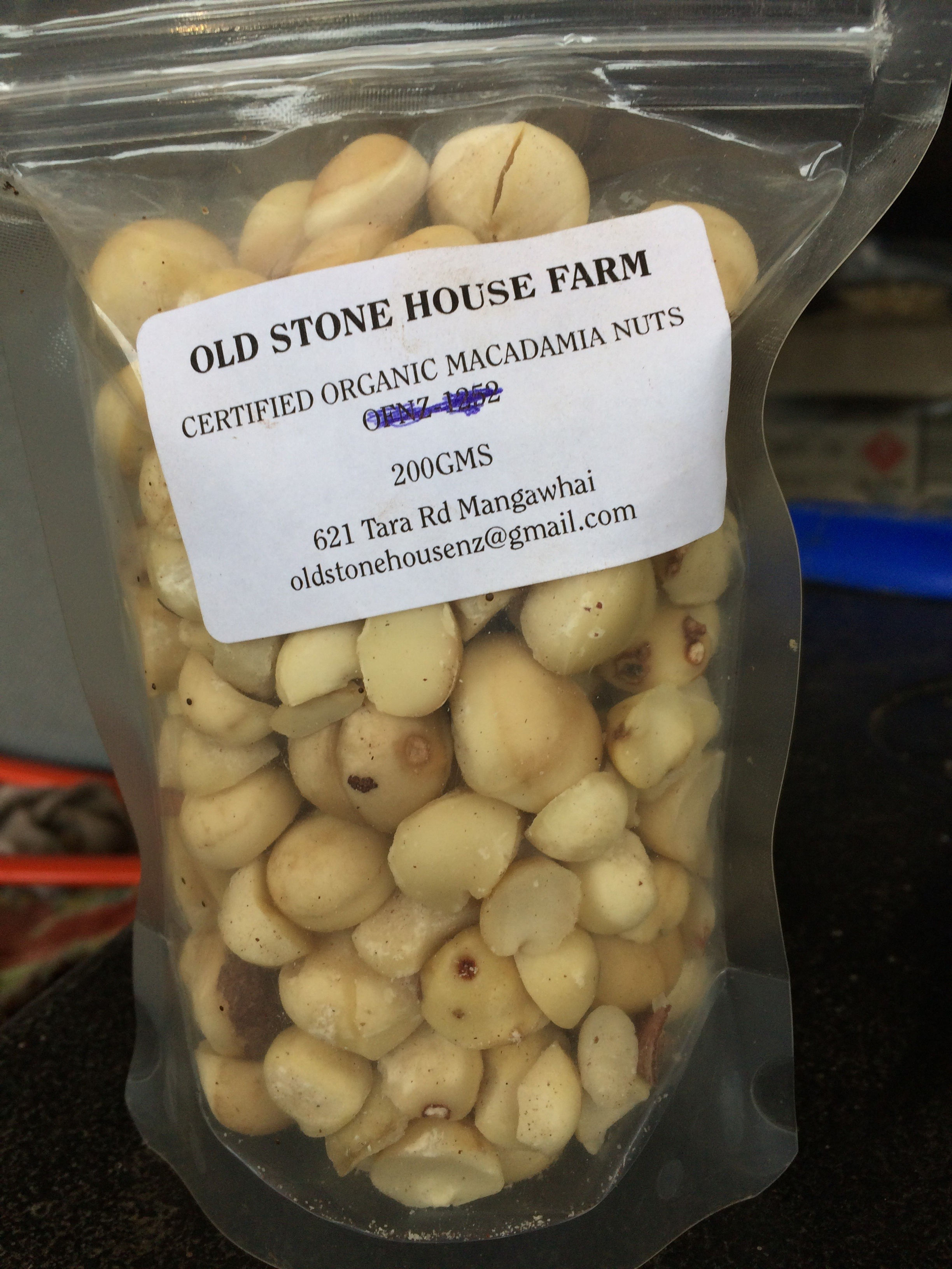 Macadamia Nuts - shelled - 200g | Old Stone House Farm