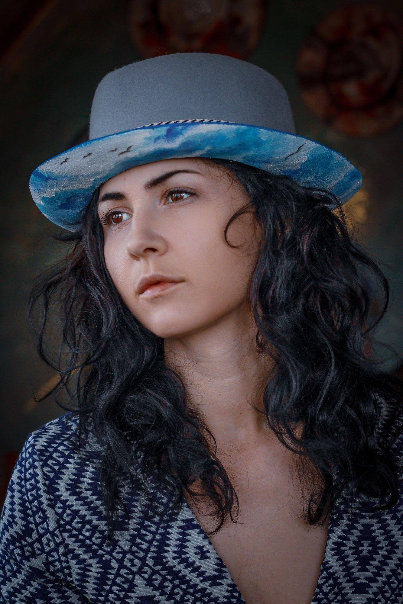 Vlnený klobúk - S hlavou v oblakoch