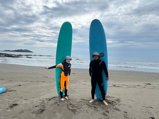 FAMILY SURF LESSON! 楽しー!! 笑顔連発