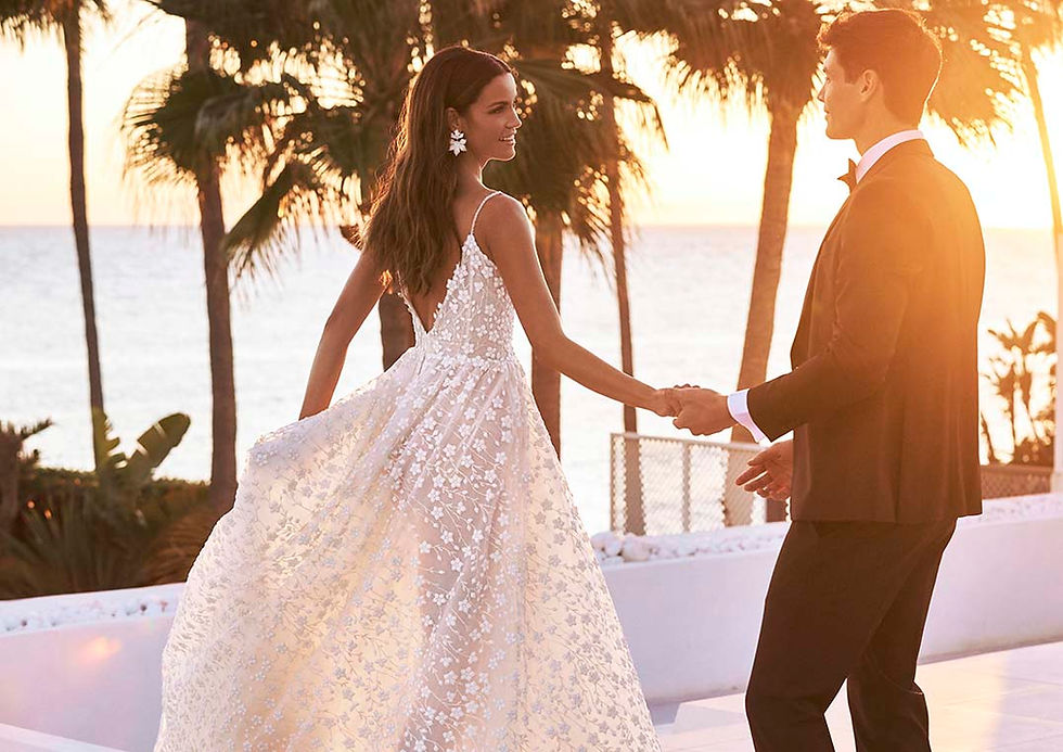 Thumbnail: Pronovias - Yuki