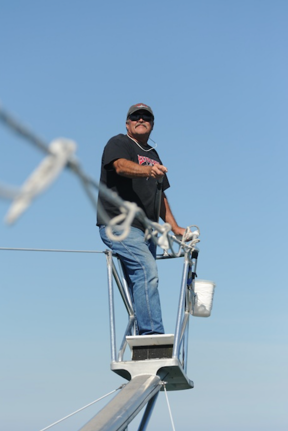 Bill Chiprales - Captain F_V Ezduzit