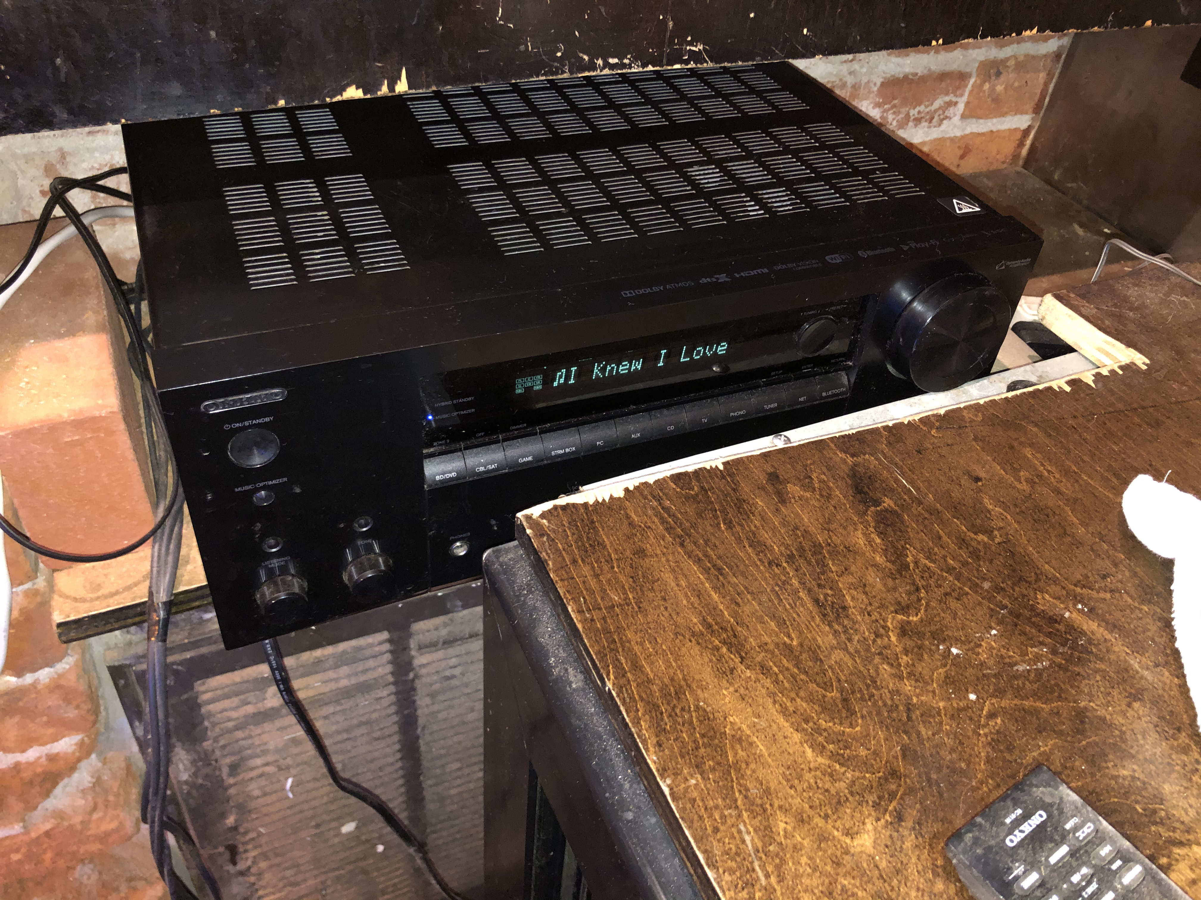 ONKYO AV Receiver TX-NR676