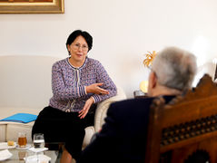 Visite de S.E.Mme Gulsara Arystankulova, ambassadrice du Kazakhstan
