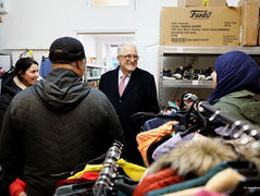 À Barbès, notre épicerie solidaire pour les plus démunis