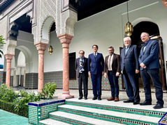 Le recteur échange avec le président du conseil collégial et le directeur général du Collège des Bernardins