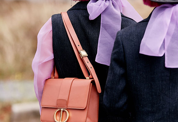 farfetch-dec-voguebus-courtesy-of-farfetch-dec-21-story.jpeg