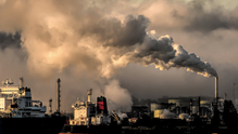 La pollution maritime menace la qualité de l'air à Marseille 
