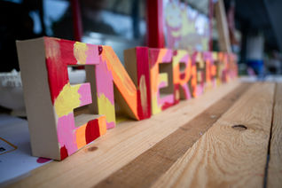 Wat ontzettend fijn dat jullie erbij waren bij de opening van ons Energiehuis in wording! Dankzij jullie werd het een heel geslaagd en warm samenzijn.