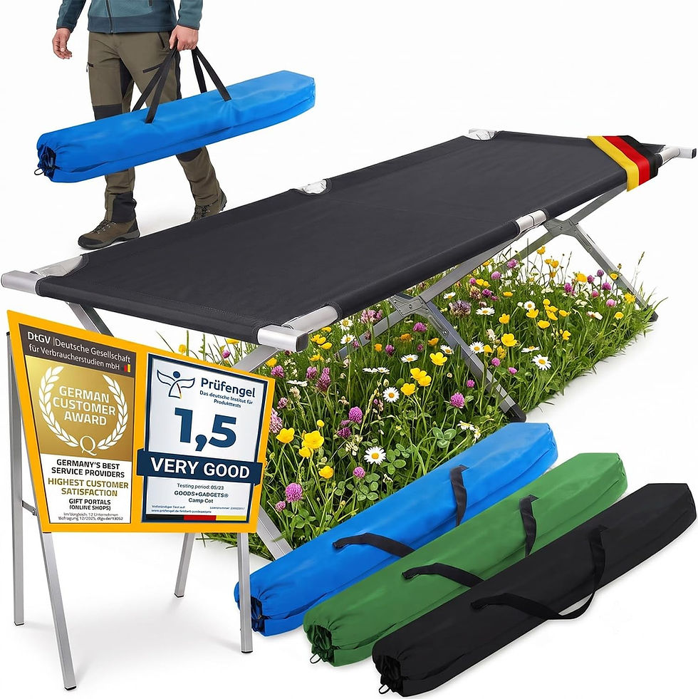 Lit de camp pliable GOODS+GADGETS et sacs de transport.