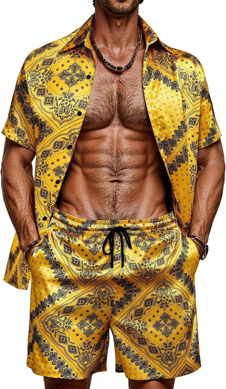 Ensemble chemise hawaïenne en satin jaune pour homme.