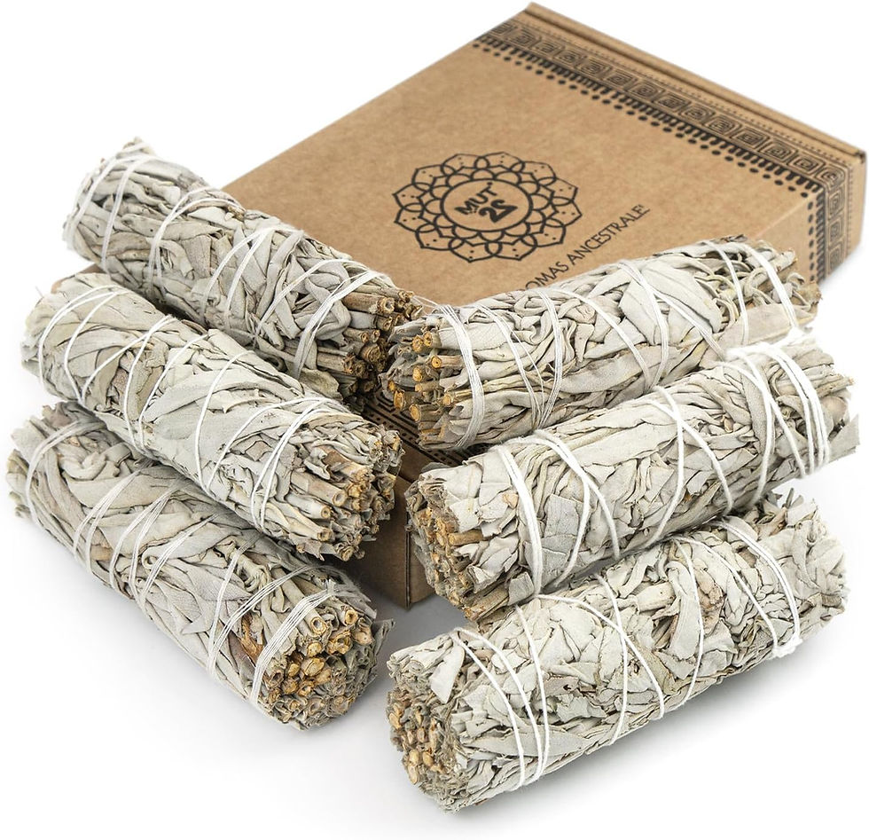 Miniature : Bâtons de sauge blanche et Palo Santo pour purification.